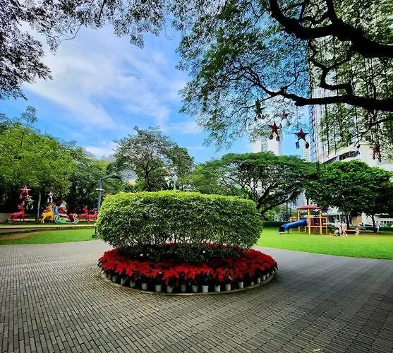 Modern Hotel-type Near Greenbelt Netflix 100mbps Apartment Manila