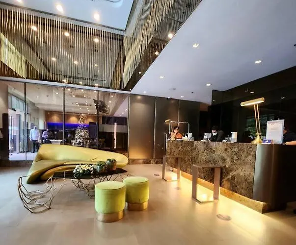 Modern Hotel-type Near Greenbelt Netflix 100mbps * Manila